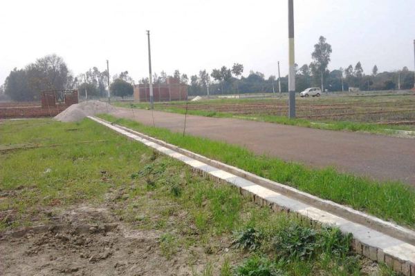 60ft Wide Road